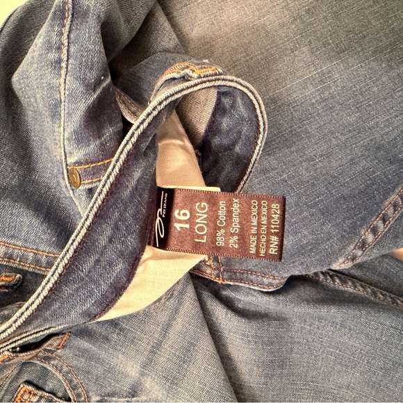 3 Stylish PZI Women's Jeans - Picture 5 of 16